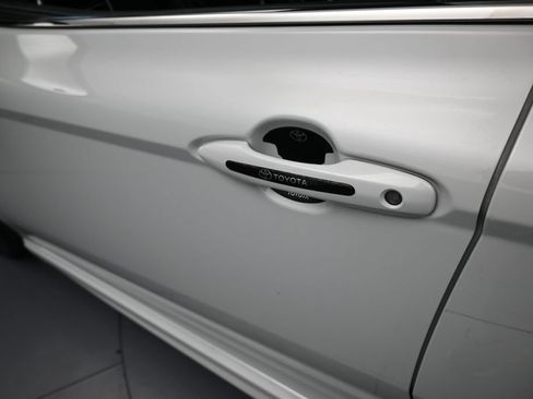 Used 2024 Toyota Camry SE FWD image 35