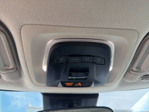 Used 2024 Toyota Corolla LE FWD image 17