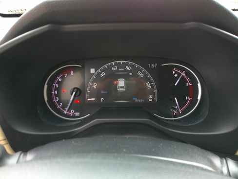 Used 2023 Toyota RAV4 LE image 22