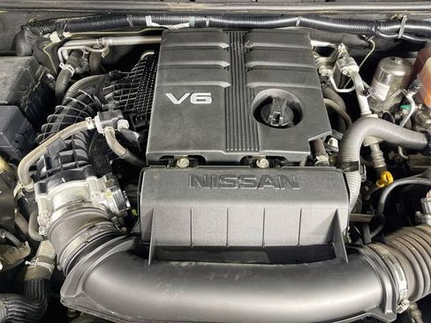 Used 2022 Nissan Frontier SV AWD/4WD image 28