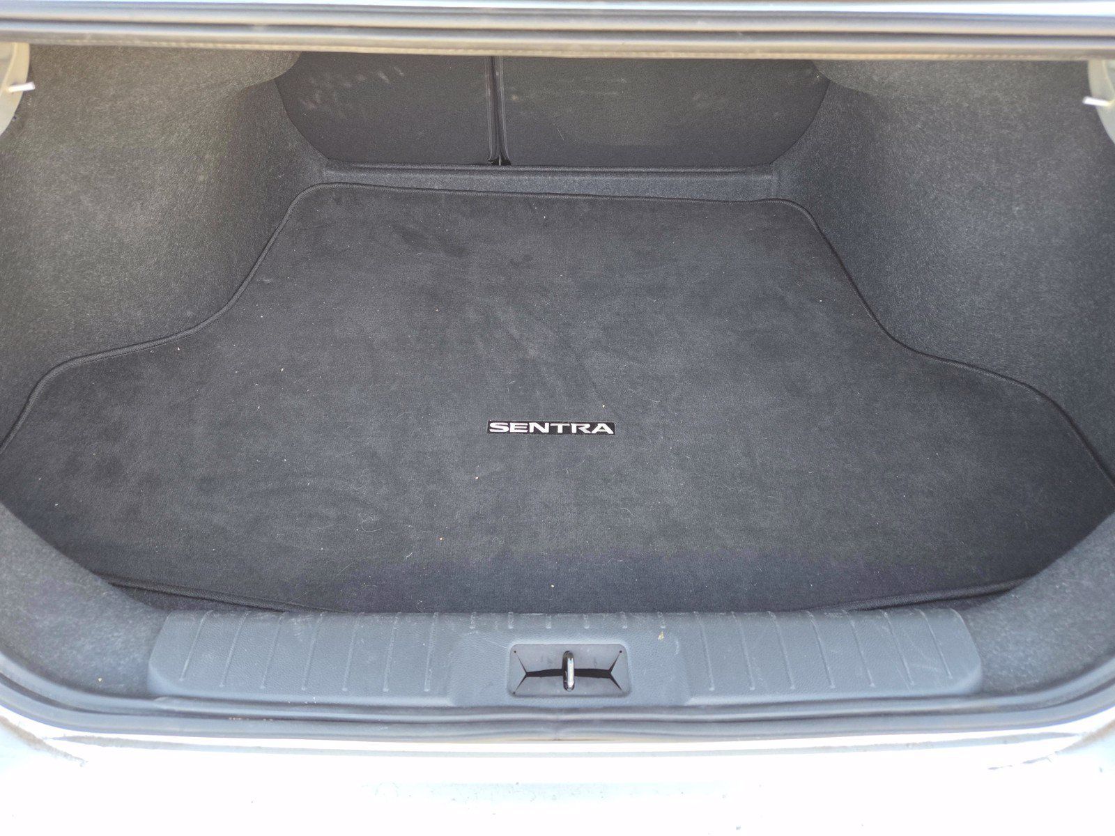 Used 2023 Nissan Sentra SV FWD image 26