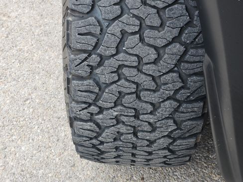 Used 2025 Ford F150 Raptor AWD/4WD image 11
