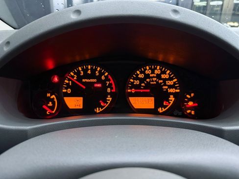 Used 2010 Nissan Frontier SE image 30