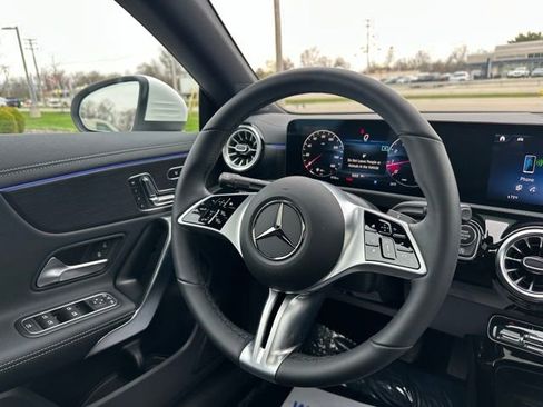 Used 2026 Mercedes-Benz CLA 250 4MATIC image 30