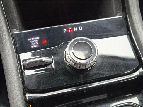 Used 2021 Jeep Grand Cherokee L Limited image 33