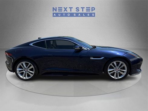 Used 2017 Jaguar F-TYPE S image 9