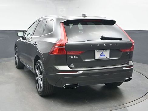 Used 2021 Volvo XC60 T5 Inscription w/ Protection Package FWD image 8