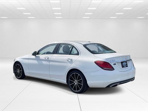 Used 2019 Mercedes-Benz C 300 Sedan image 4