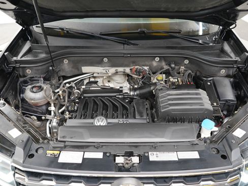 Used 2019 Volkswagen Atlas SEL R-Line AWD/4WD image 31