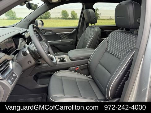 New 2026 GMC Acadia Denali w/ Super Cruise Package FWD image 25