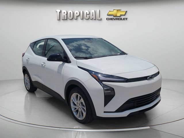 New 2027 Chevrolet Bolt LT FWD image 4