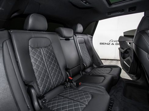 Used 2024 Audi SQ8 Premium Plus AWD/4WD image 34
