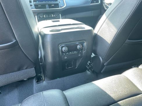 Used 2023 Chevrolet Tahoe LT w/ Luxury Package image 25