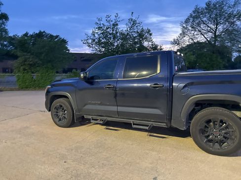 Used 2024 Toyota Tundra SR5 image 7