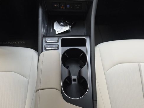 New 2026 Hyundai Sonata SEL FWD image 23