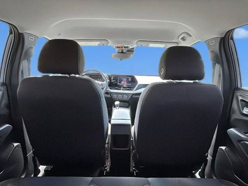 New 2026 Chevrolet Trax LS w/ LS Convenience Package FWD image 30
