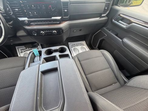 Used 2023 GMC Sierra 1500 Elevation AWD/4WD image 12