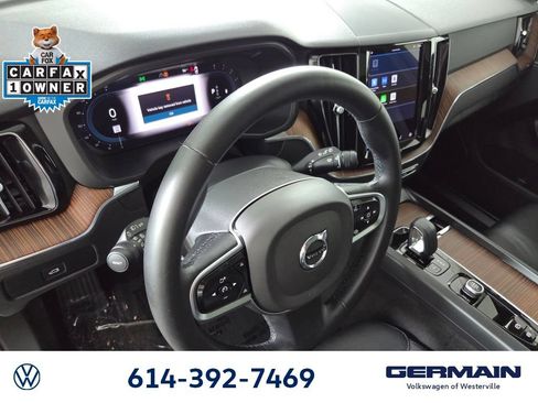 Used 2023 Volvo XC60 B5 Plus AWD/4WD image 13