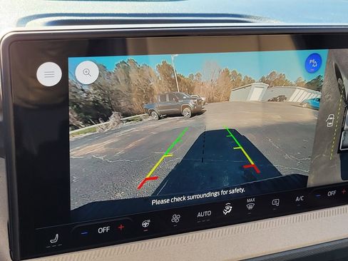 New 2026 Ford Maverick Lariat w/ 4K Tow Package image 19