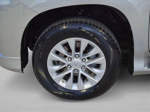 Used 2023 Lexus GX 460 Premium AWD/4WD image 24