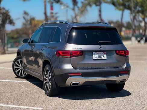 Used 2021 Mercedes-Benz GLB 250 image 14