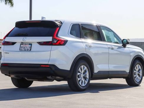 Certified 2023 Honda CR-V LX image 8