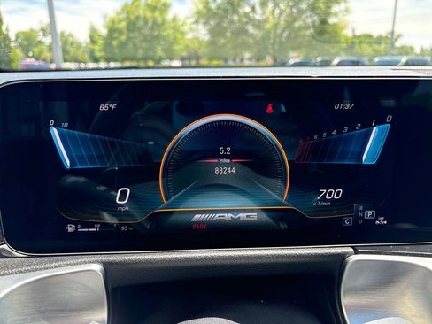 Used 2022 Mercedes-Benz GLB 35 AMG 4MATIC image 16