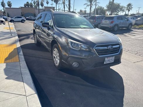 Used 2019 Subaru Outback 2.5i Premium image 33