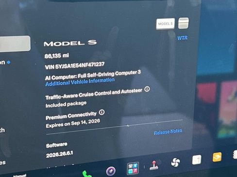 Used 2022 Tesla Model S Standard Range AWD/4WD image 44