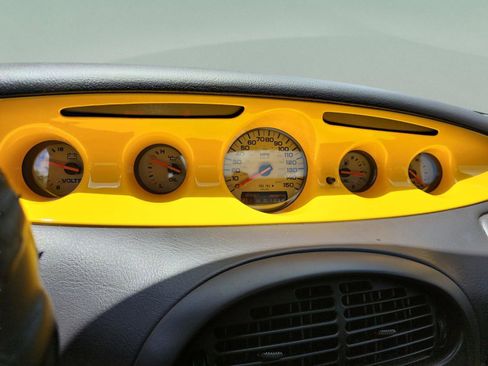 Used 2000 Plymouth Prowler RWD image 11