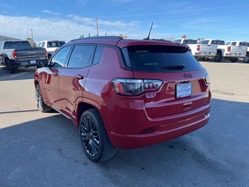 Used 2023 Jeep Compass Limited AWD/4WD image 12