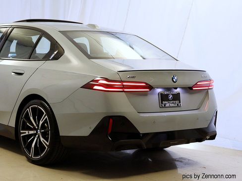 Certified 2024 BMW 530i xDrive 530i xDrive w/ M Sport Package image 8