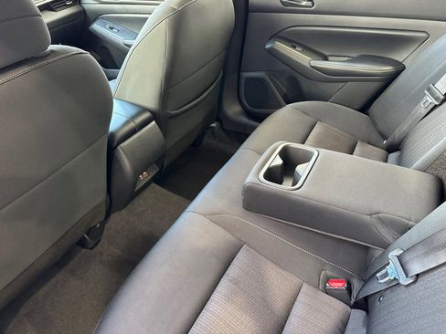 Certified 2025 Nissan Altima 2.5 SV FWD image 13