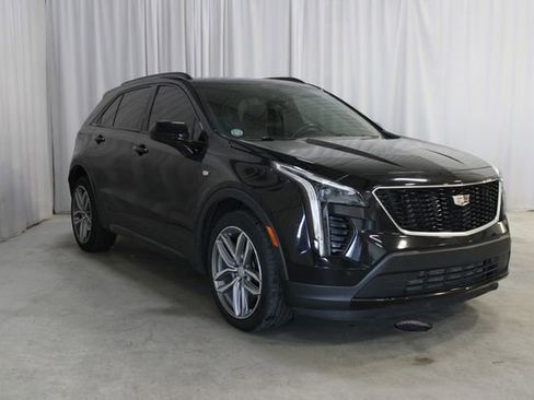 Used 2019 Cadillac XT4 Sport AWD/4WD image 27