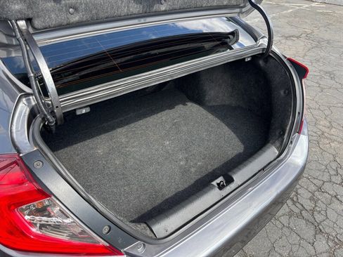 Used 2019 Honda Civic Sport image 16