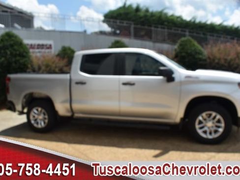 Certified 2022 Chevrolet Silverado 1500 W/T w/ WT Value Package AWD/4WD image 12