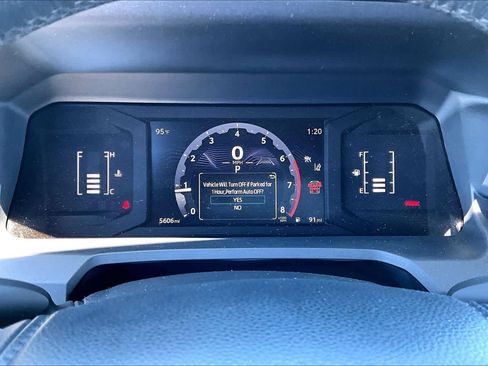Used 2025 Toyota 4Runner SR5 AWD/4WD image 25
