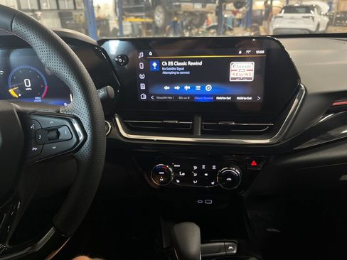 New 2026 Chevrolet Trax RS w/ Driver Confidence Package FWD image 17