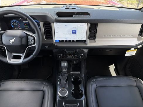New 2026 Ford Bronco Outer Banks AWD/4WD image 15