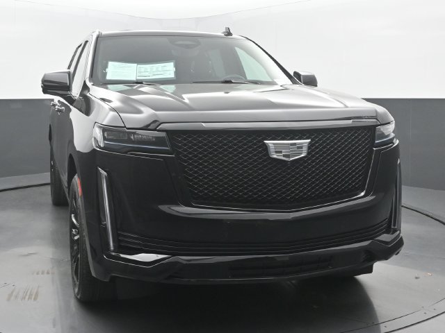 Certified 2024 Cadillac Escalade Sport Platinum w/ LPO, ONYX Package AWD/4WD image 8