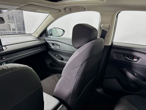 Used 2023 Honda Accord EX image 21