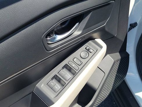 Used 2025 Honda Accord LX image 18