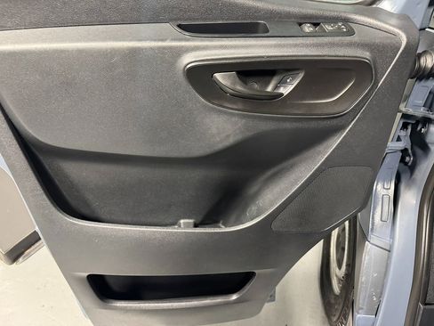 Used 2019 Mercedes-Benz Sprinter 144 image 10