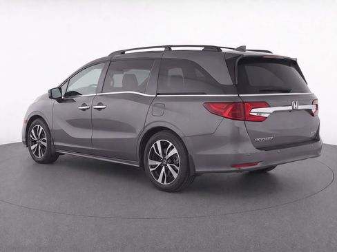 Used 2018 Honda Odyssey Elite image 5