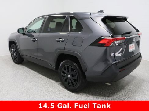 Used 2024 Toyota RAV4 LE image 9