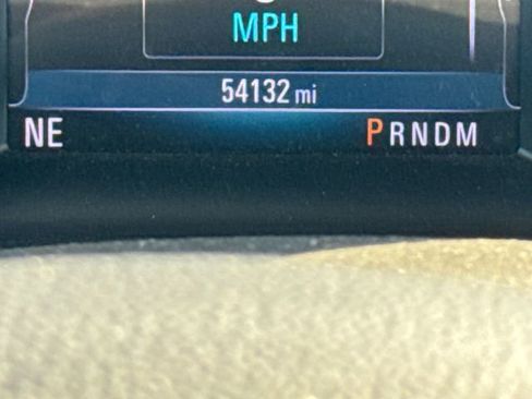 Used 2018 Buick Regal Essence w/ Driver Confidence Package #1 AWD/4WD image 28