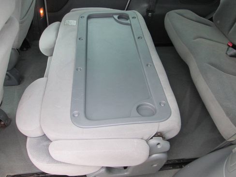 Used 2002 Mercury Villager FWD image 38