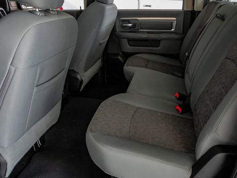 Used 2018 RAM 1500 Big Horn AWD/4WD image 35