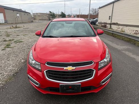 Used 2015 Chevrolet Cruze LT image 8