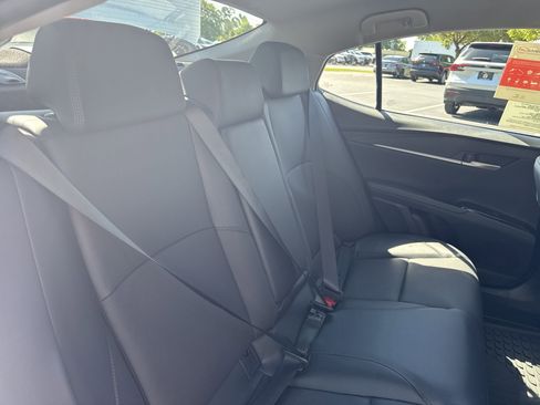 Used 2025 Toyota Camry XLE FWD image 29